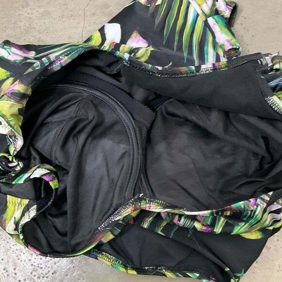 Fantasie Palm Valley Underwire Twist Front Swimsuit - Picture 4 of 6